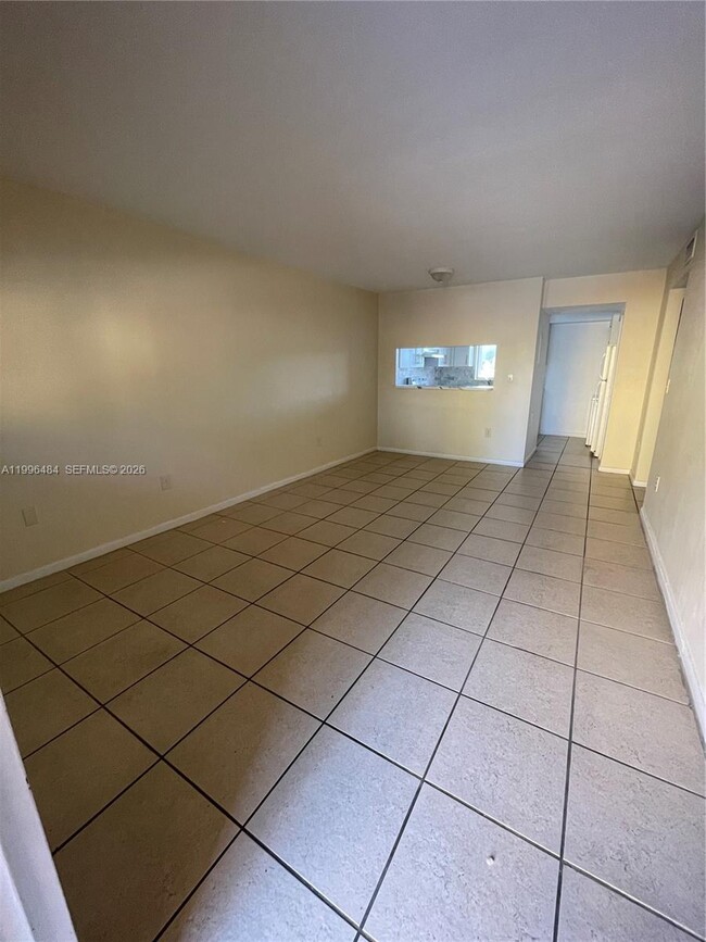 Building Photo - 14902 SW 82nd Ln