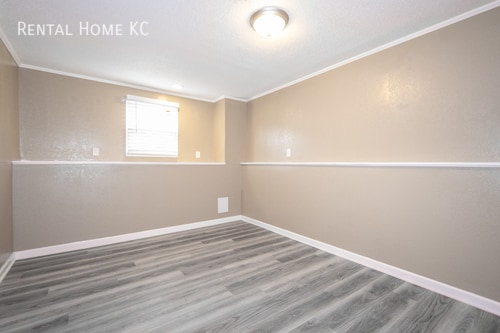 Building Photo - 15211 Navaho-