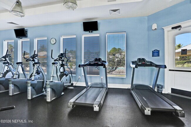 Building Photo - 211 Bonita Vista Dr