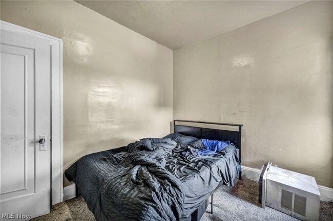Building Photo - 3438 E 140th St