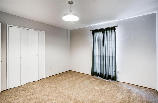 Building Photo - 5656 Pearce St