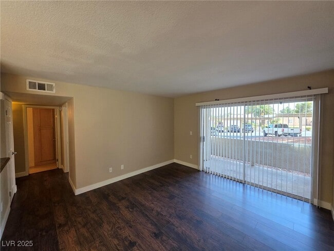 Building Photo - 5265 Caspian Springs Dr