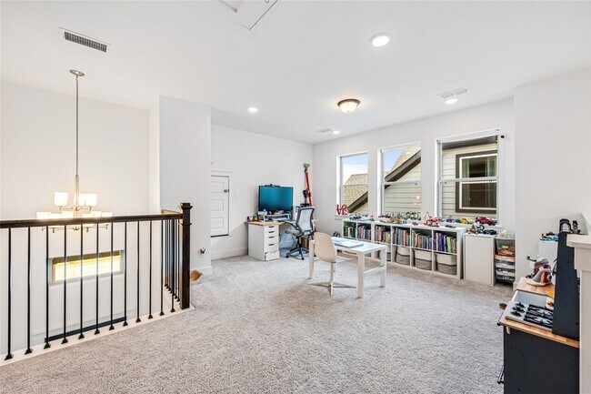 Building Photo - 15130 Boisterous Wy