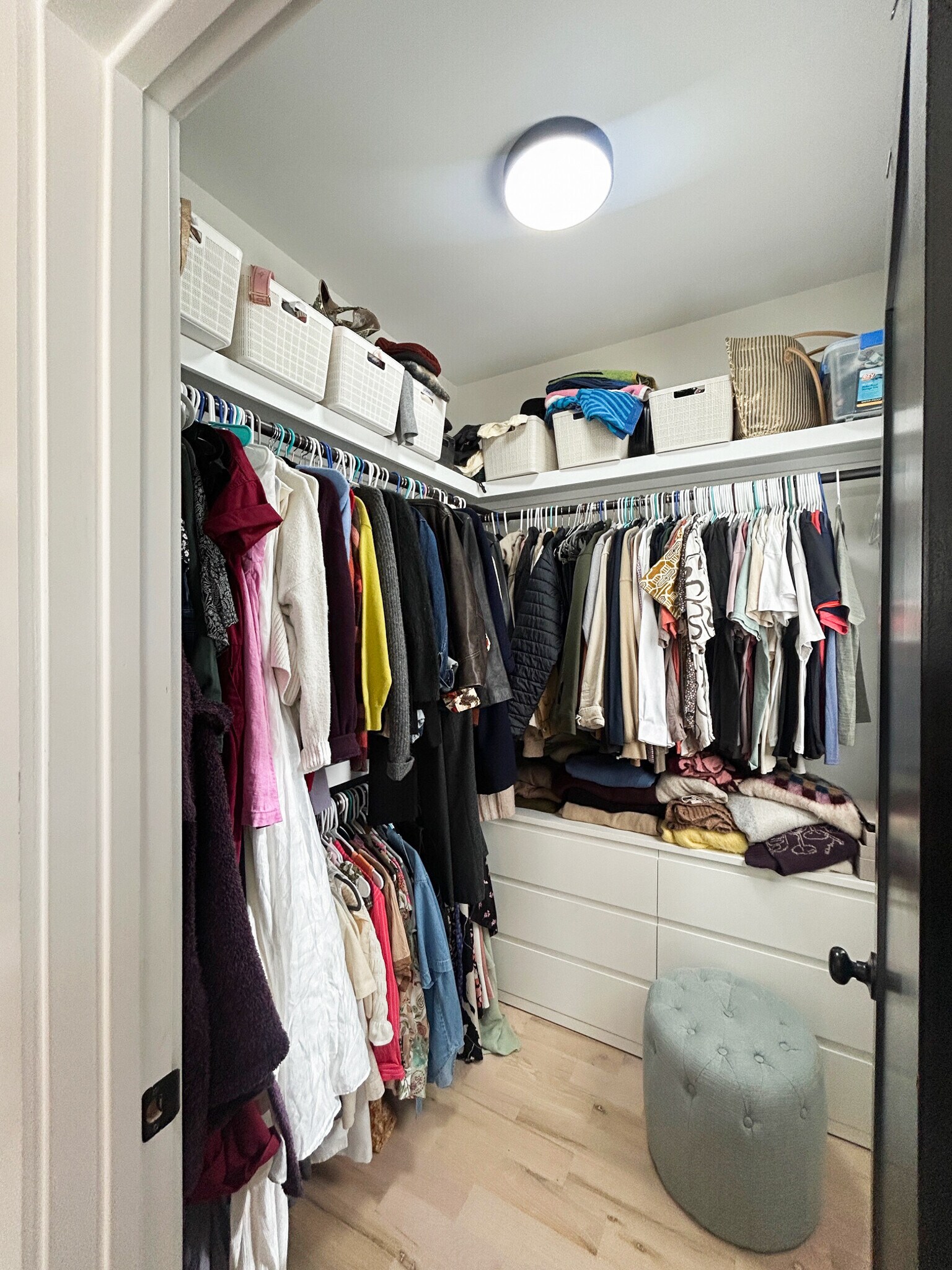 Building Photo - 3051 Hillside Rd