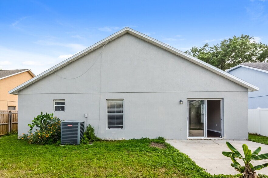 Building Photo - 10315 Lecon Branch Ct