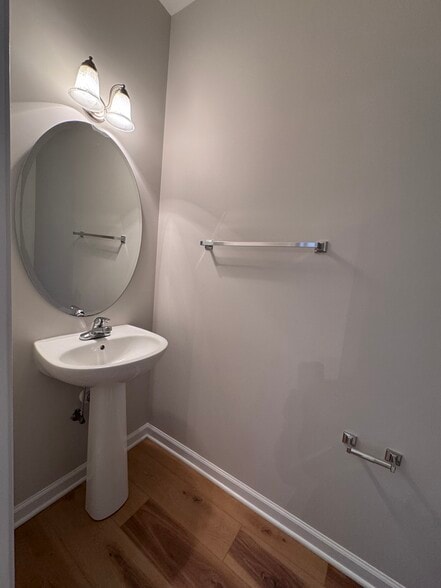 1/2 bath downstairs - 1106 Bungalow Park Dr