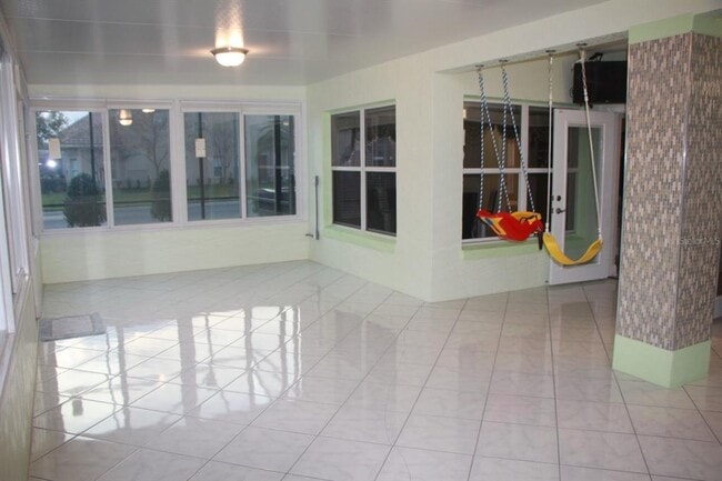 Building Photo - 6935 Brescia Way