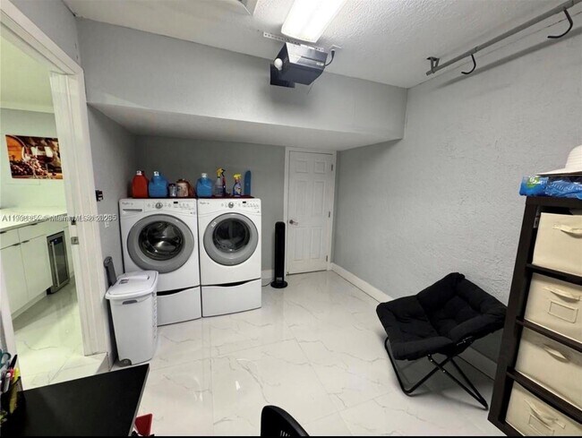 Building Photo - 12663 NW 8th Way