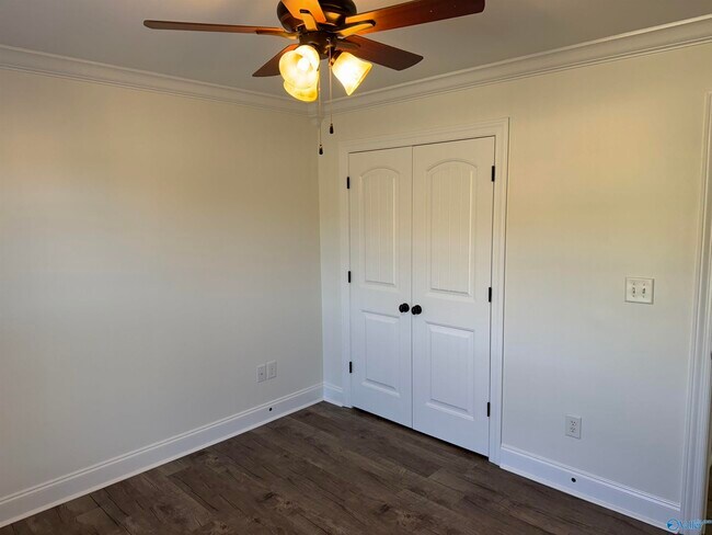 Building Photo - 28225 Cedar Hill Rd