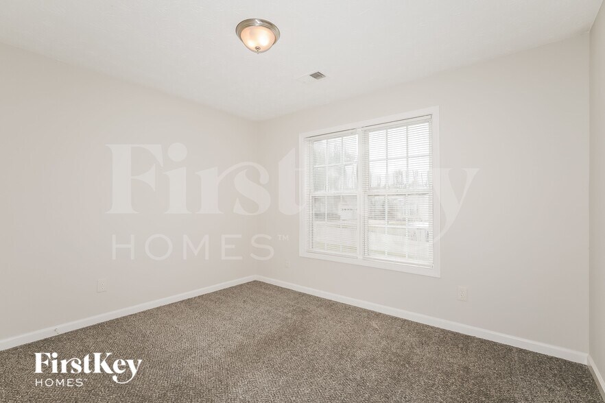 Building Photo - 2187 Carlysle Creek Dr