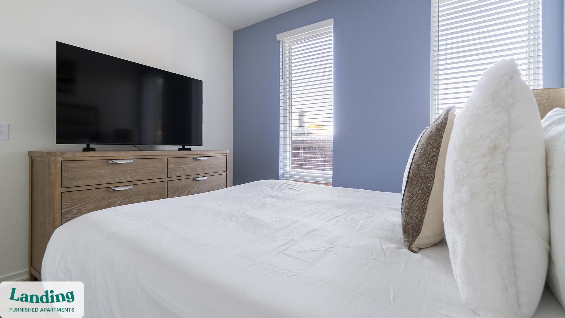 Building Photo - 815 Madison St