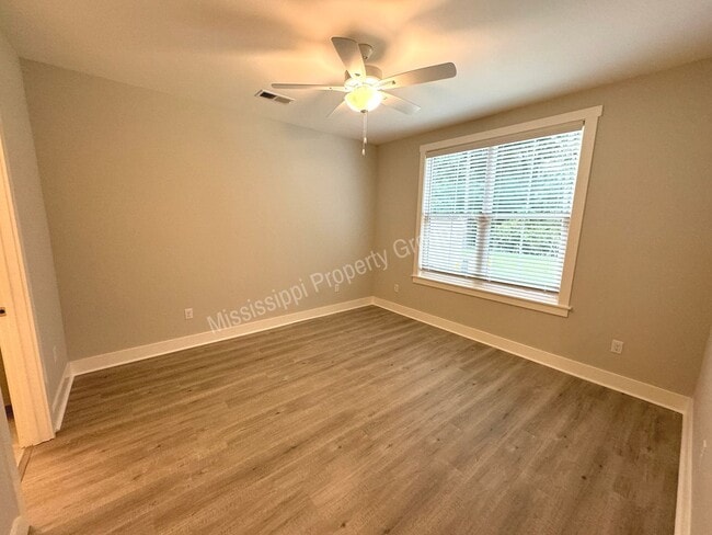 Building Photo - 3BD/3BA FOR RENT IN THE RESERVE