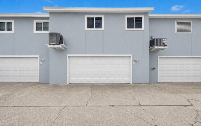 Building Photo - 3700 83rd St