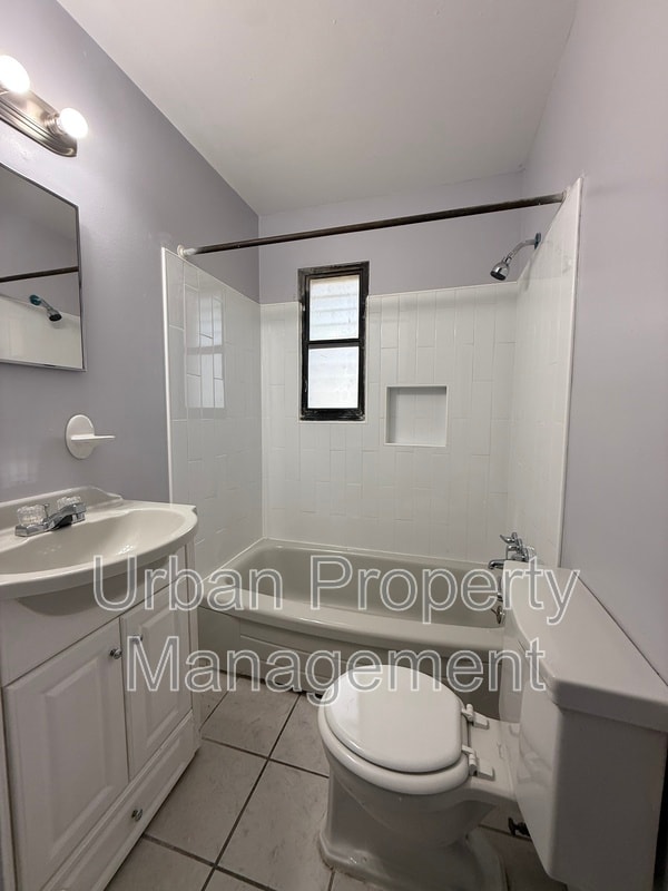 Building Photo - 5056 Stacey Rd