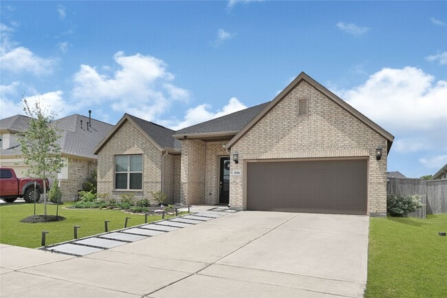 Building Photo - 31914 Lillie Lilac Ln