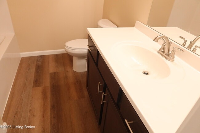 Building Photo - 112 Peonia Rd