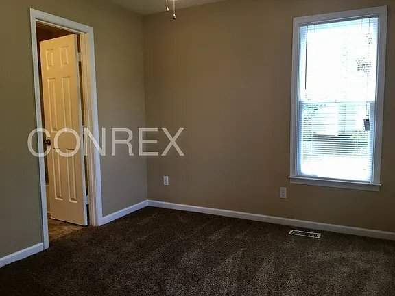 Building Photo - 38 Camp Creek Dr