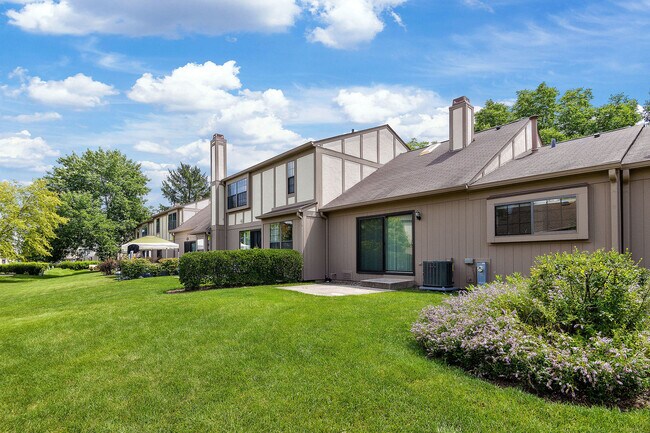 Building Photo - 4542 Topaz Dr