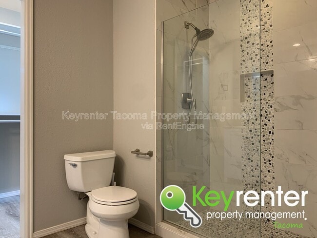 Building Photo - 3009 208th Ave E