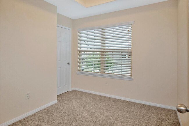 Building Photo - 1603 Airedale Rd
