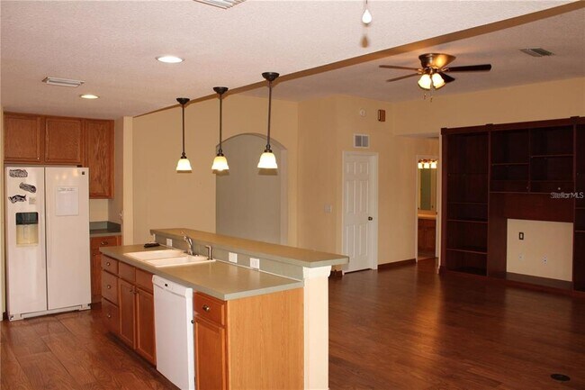 Building Photo - 11479 Walden Loop