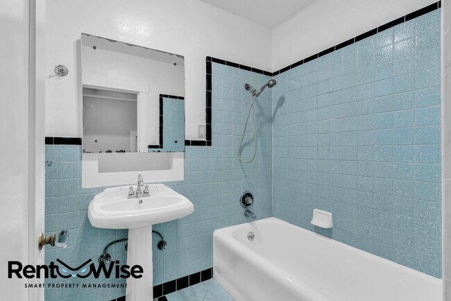 Building Photo - 790-792 9th Ave. San Francisco