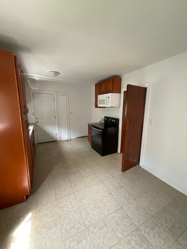 Building Photo - 15763 Ashton Rd