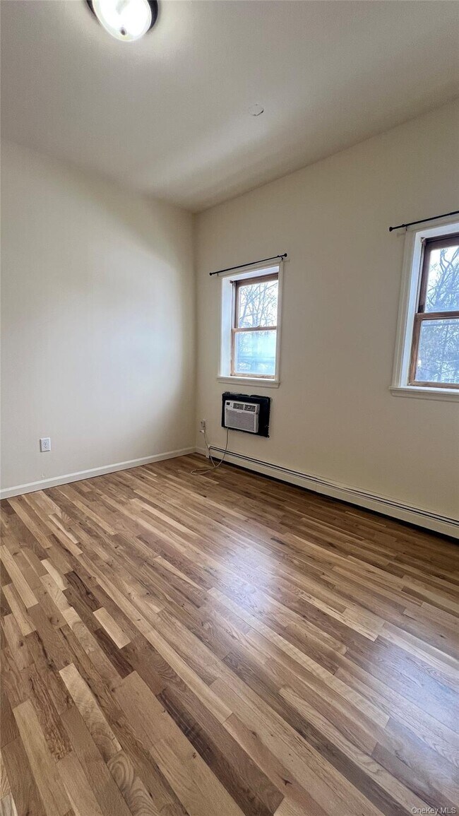 Building Photo - 74 North St