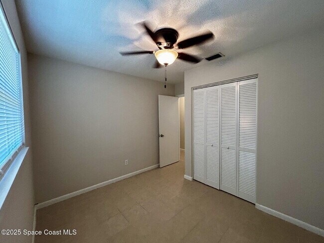 Building Photo - 1435 Belford Ct