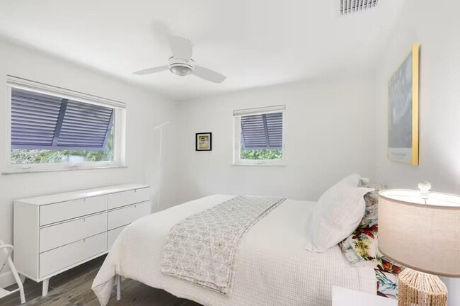 Building Photo - 1519 Treemont Ave