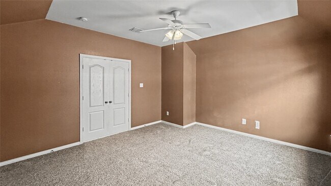 Building Photo - 2704 Evening Mist Dr