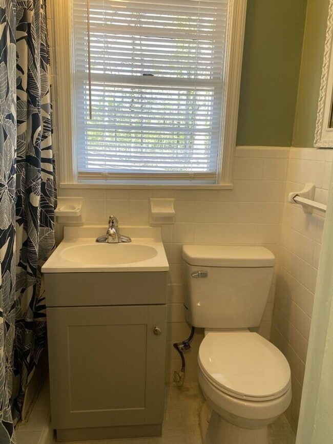 Building Photo - Beautiful Brick Ranch on Expansive Private Lot Near Athens