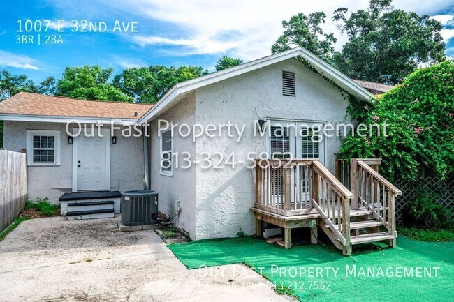 Building Photo - 1007 E 32nd Ave