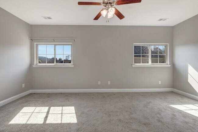 Building Photo - Harpeth Park Townhome in Bellevue
