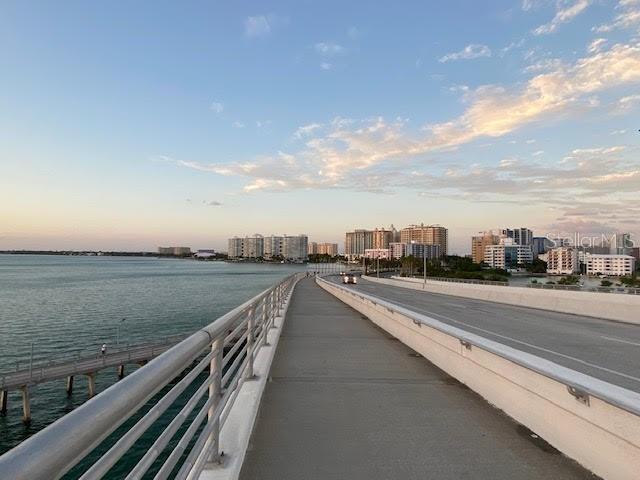 Building Photo - 5161 Boca Raton Ave