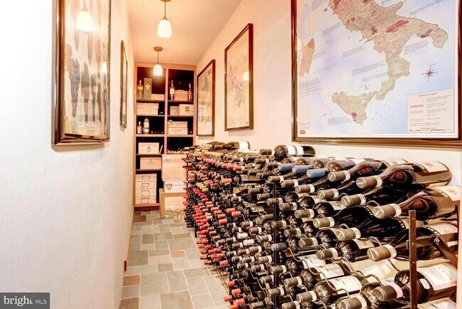 Building Photo - 9110 Sterling Montague Dr