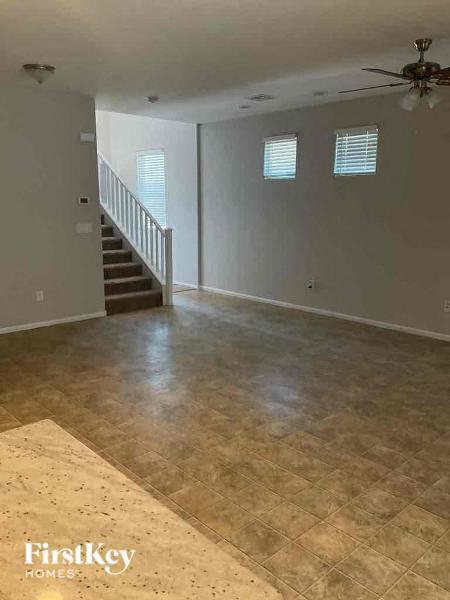 Building Photo - 6431 Kellyville Dr