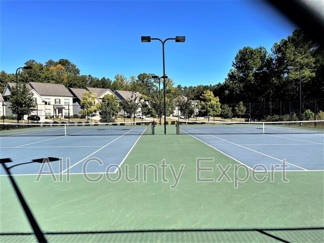 Building Photo - 113 Laurel Crst Aly