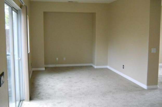 Building Photo - 650 Laxford Rd