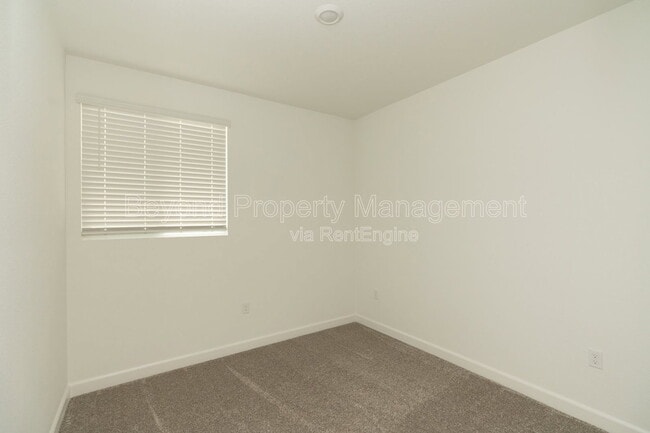 Building Photo - 2126 Senita Dr