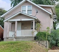 Building Photo - 3726 Avondale Ave