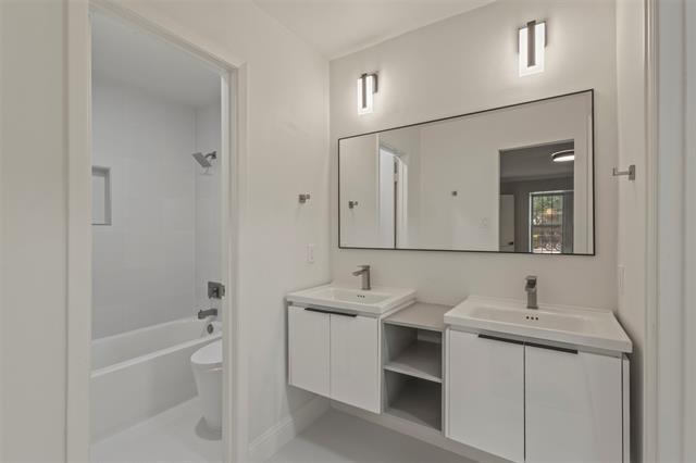 Building Photo - 7607 Pebblestone Dr