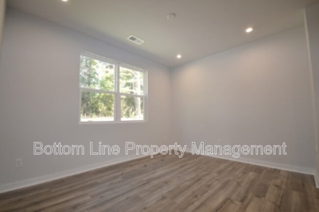 Building Photo - 3314 Finchborough Ct