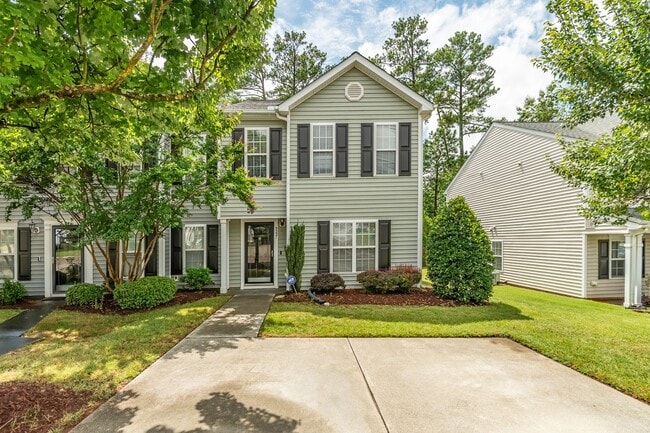 Primary Photo - 3 bedroom townhome in Brier Creek- Availab...