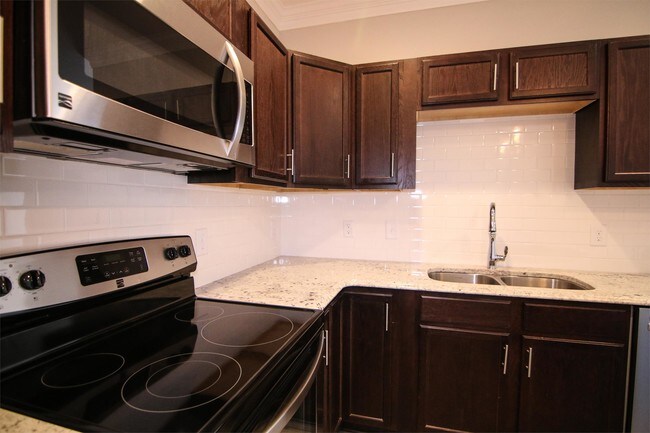 Building Photo - 105 Cornerstone St