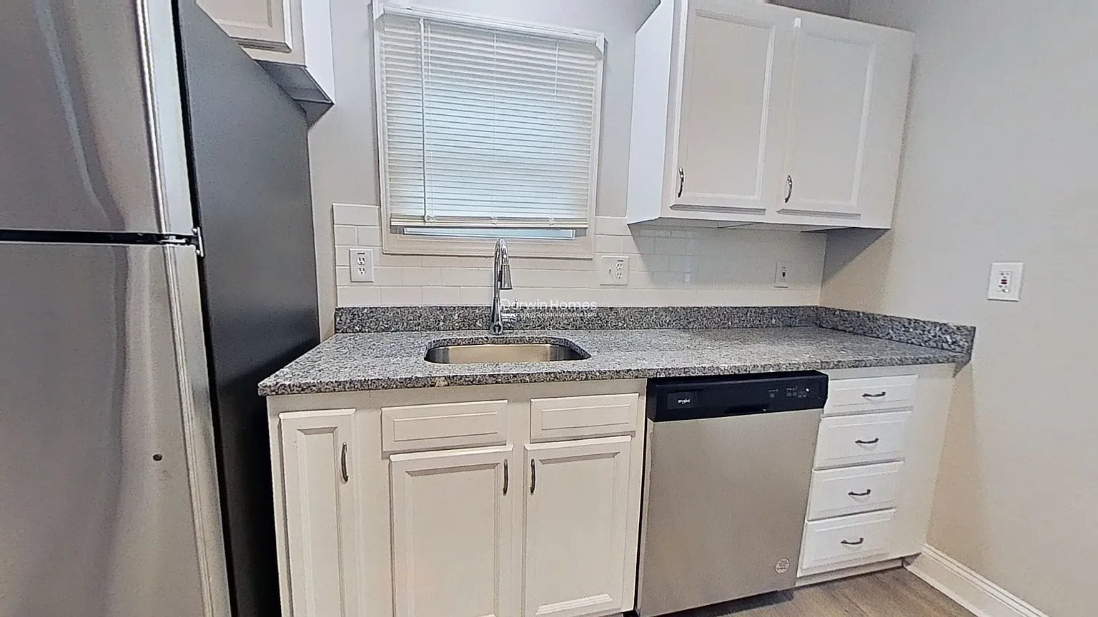 Building Photo - 49 Jackson St