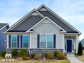 Building Photo - 321 Midnight Moon Dr