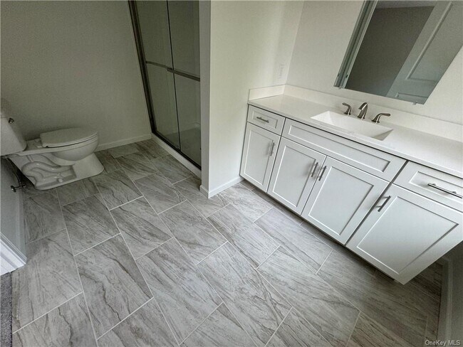 Building Photo - 16 Pinto Rd