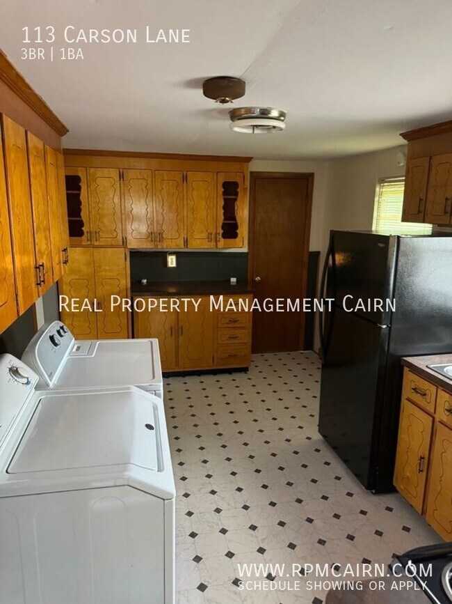 Building Photo - Three Bedrooms, One Bath Off Rt 130