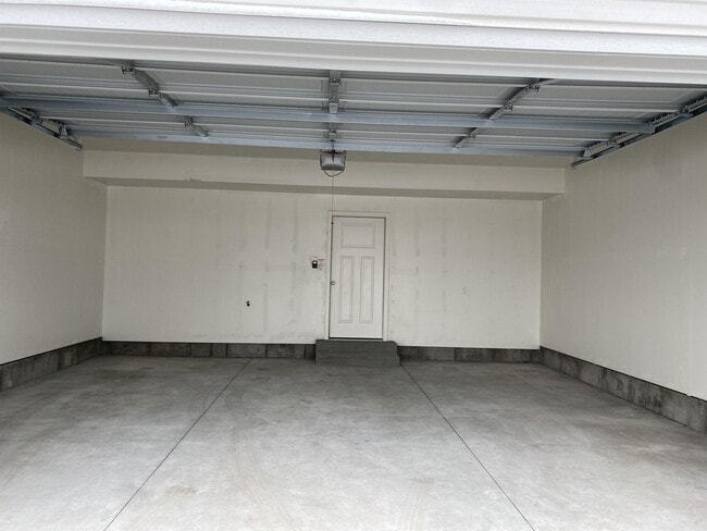 Building Photo - 51 W 440